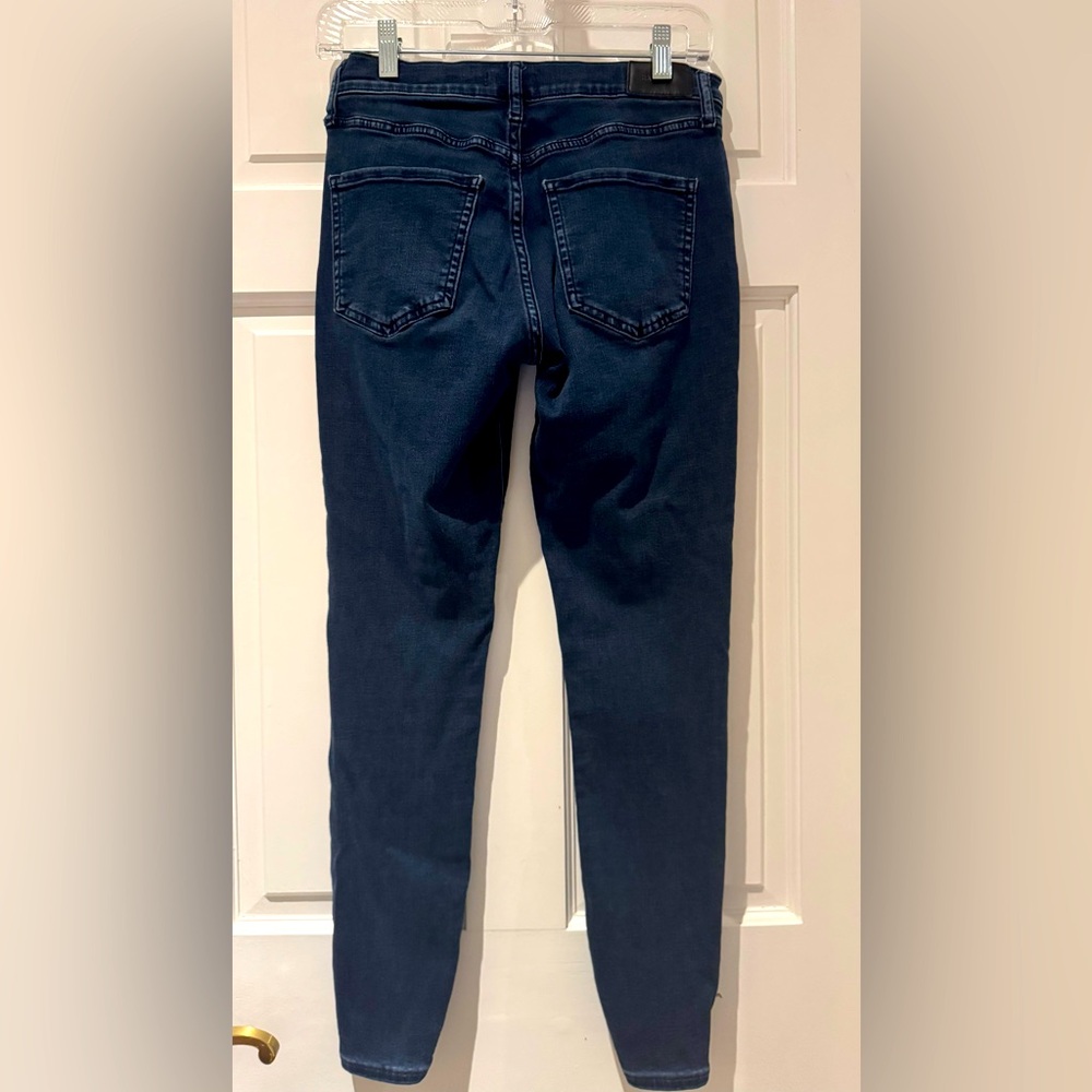 EXPRESS Mid Rise Dark Wash Skinny Jeans – Size 6 Regular - Picture 6 of 16